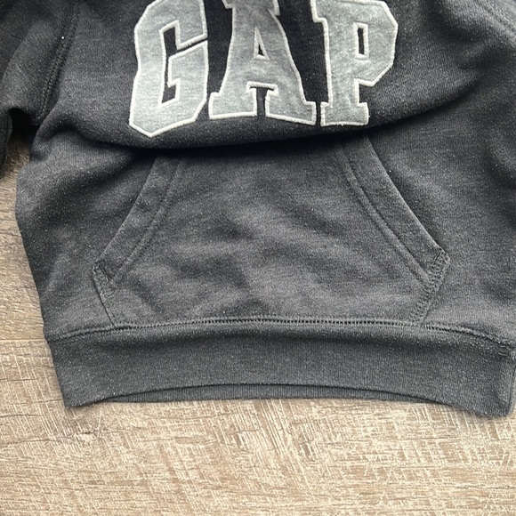 Gap hoodie boys toddler gray 18-24 months - Picture 2 of 4
